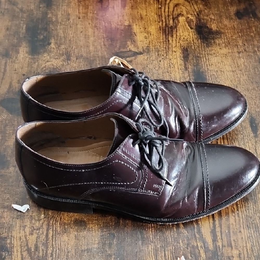Classic Brown Men's Dress Shoes